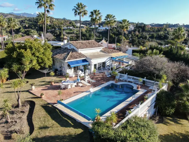 Property — Costa del Sol · Estepona