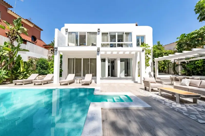 Property — Costa del Sol · Nueva Andalucía