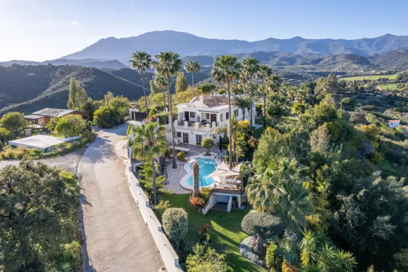 Property — Costa del Sol · Estepona