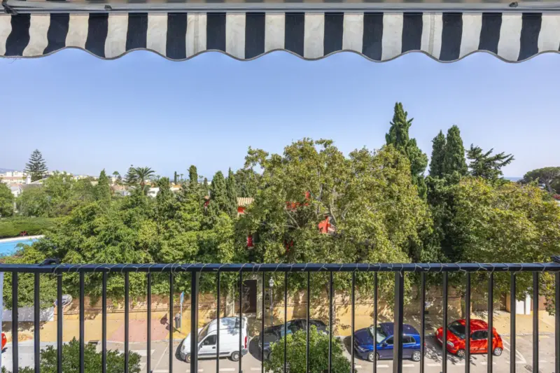 A charming flat with a floor area of 93m² is for s... — Costa del Sol · Marbella