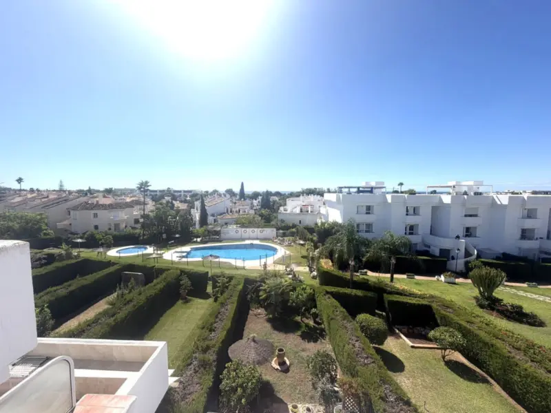 Beautiful and spacious 3-bedroom, 3-bathroom duple... — Costa del Sol · El Paraiso