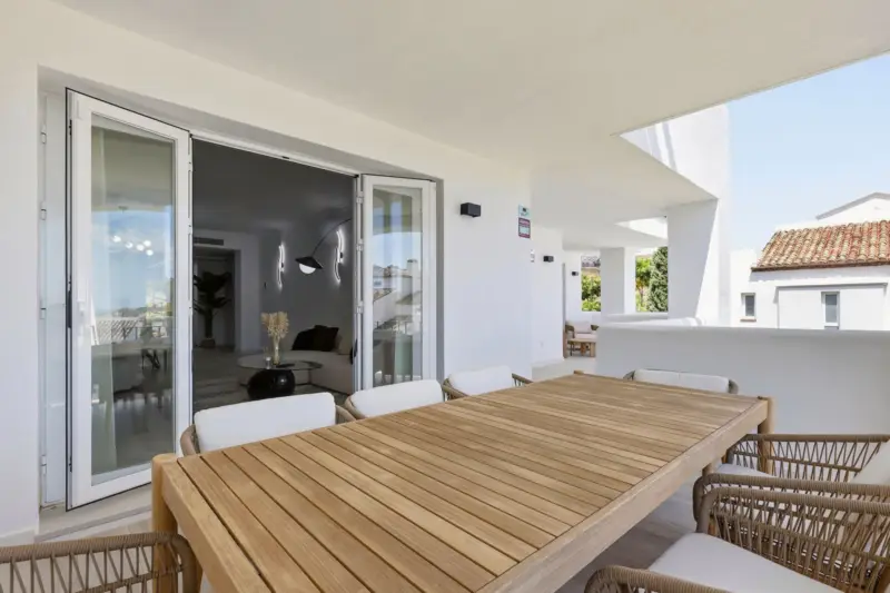 An impeccably reformed 3 bedroom 2 bathroom apartm... — Costa del Sol · La Quinta