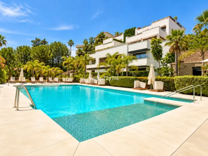 Elegant Two-Bedroom Apartment in Lomas del Rey, Ma... — Costa del Sol · The Golden Mile