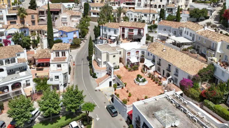 A Home with Soul in La Perla de La Heredia, Benaha... — Costa del Sol · Benahavís