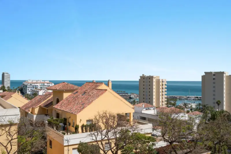Property — Costa del Sol · Estepona