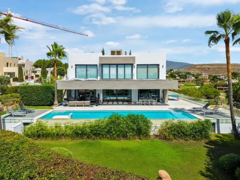 A Masterpiece of Horizon, Space, and Seclusion:... — Costa del Sol · Benahavís