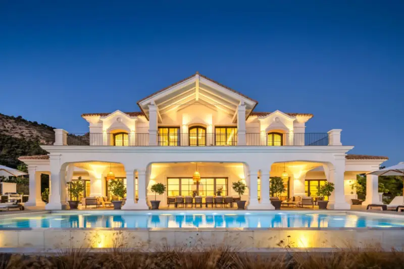 Nestled within the prestigious, 24-hour secure enc... — Costa del Sol · Benahavís