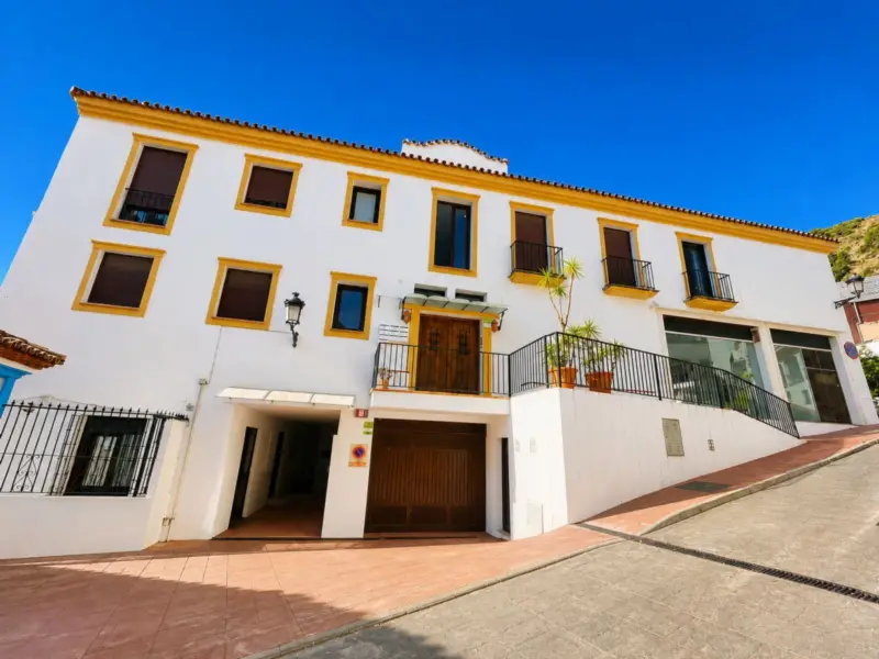 Property — Costa del Sol · Benahavís