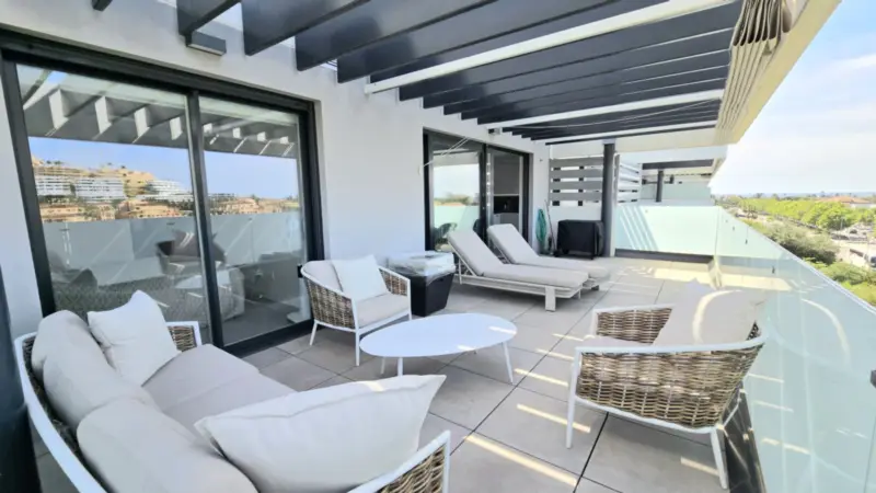 IMMACULATE 4 BED 3 BATH LUXURY CORNER APARTMENT. €... — Costa del Sol · La Cala de Mijas