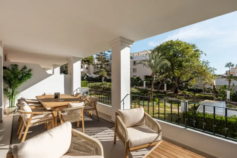 This is a refined duplex penthouse set within the... — Costa del Sol · Nueva Andalucía