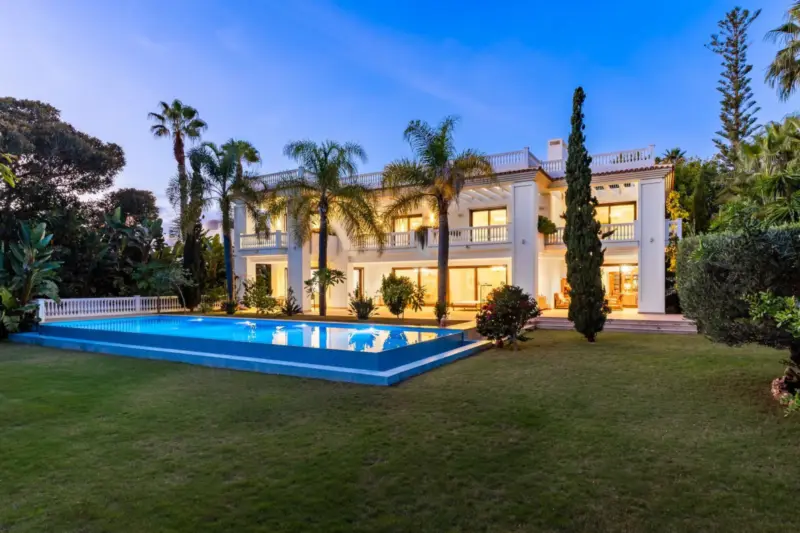 Property — Costa del Sol · Estepona