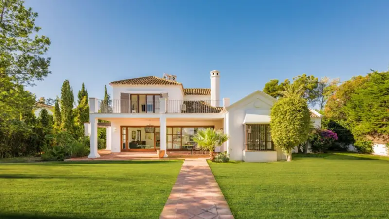 Property — Costa del Sol · Guadalmina Baja