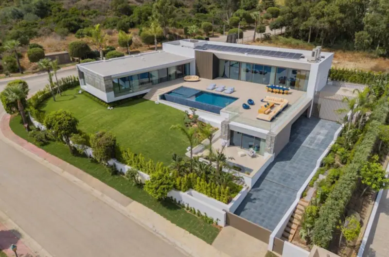 Property — Costa del Sol · Sotogrande