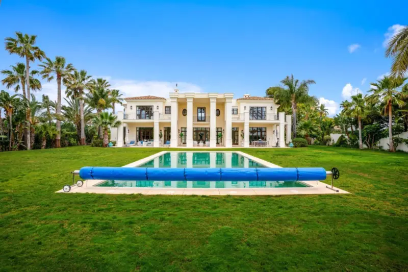 Property — Costa del Sol · Guadalmina Baja
