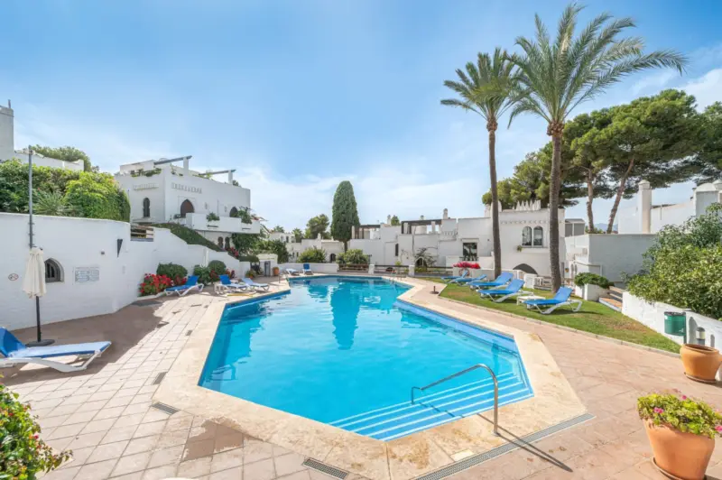 Newly refurbished townhouse in Atalaya Rio Verde,... — Costa del Sol · Nueva Andalucía