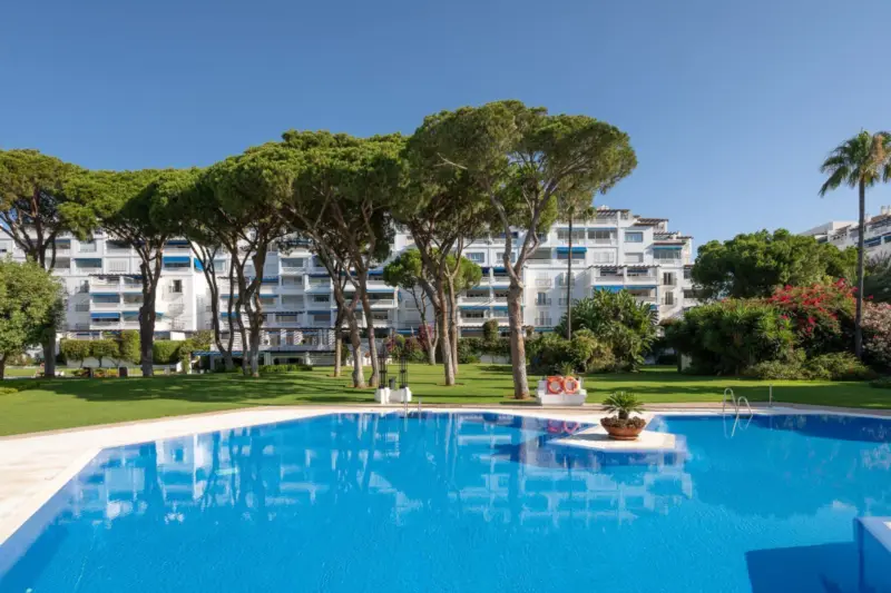 Property — Costa del Sol · Puerto Banús