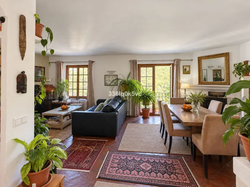 Two-Bedroom Top-Floor Duplex in La Pacheca, Benaha... — Costa del Sol · Benahavís