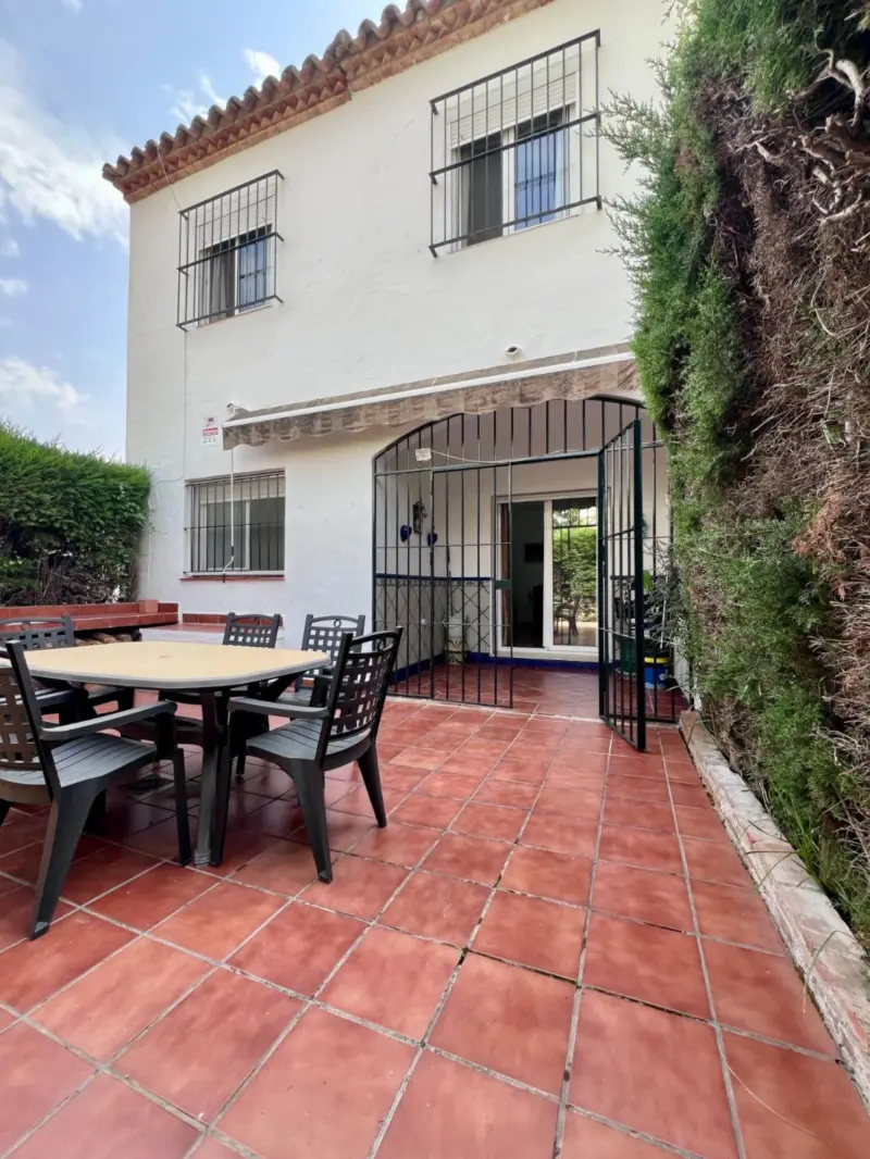 Property — Costa del Sol · Estepona