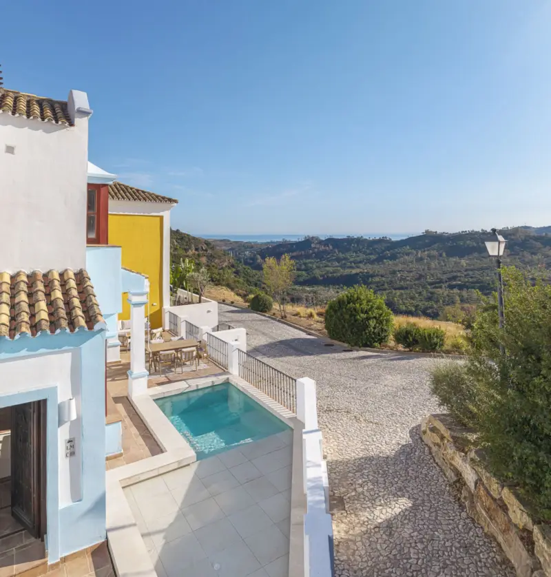 Set in the gated community of Monte Mayor, Benahav... — Costa del Sol · Benahavís