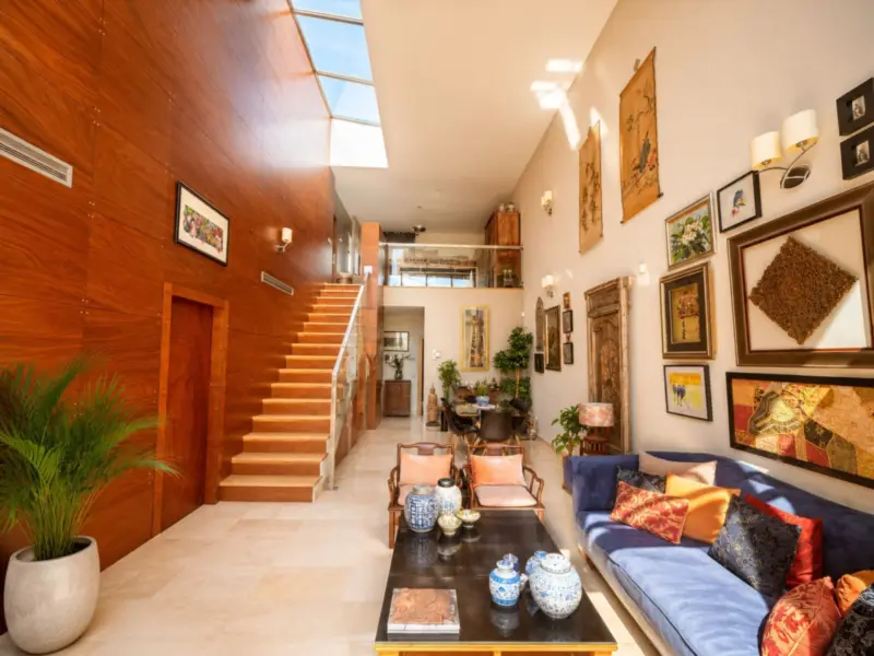 This beautifully appointed townhouse is located in... — Costa del Sol · Benahavís