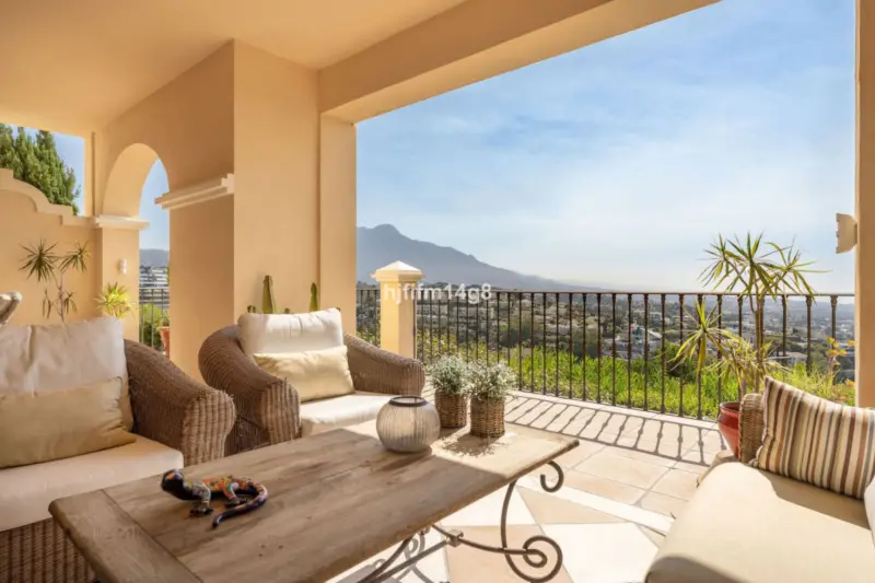 Property — Costa del Sol · Benahavís