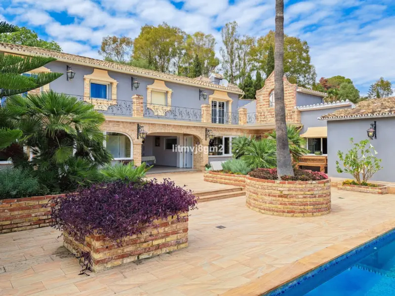 Property — Costa del Sol · Benahavís