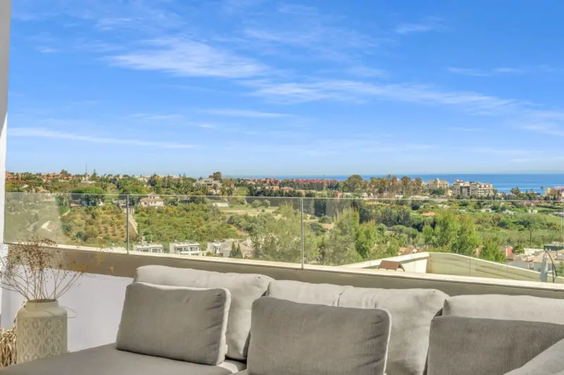 Apartment for sale Estepona 2 bedrooms

This sty... — Costa del Sol · Estepona