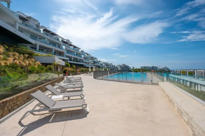 3-Bedroom Townhouse with Private Solarium and Sea... — Costa del Sol · Cancelada