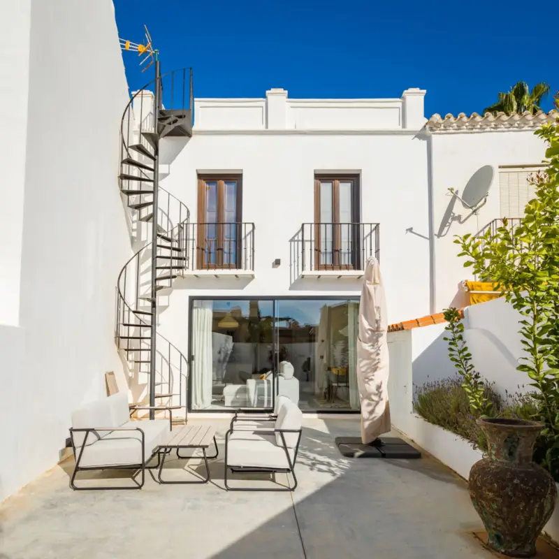 Property — Costa del Sol · Nueva Andalucía