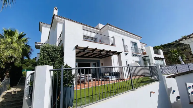 Property — Costa del Sol · El Paraiso