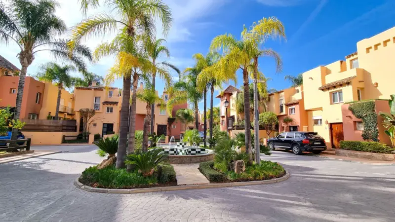 Property — Costa del Sol · Nueva Andalucía