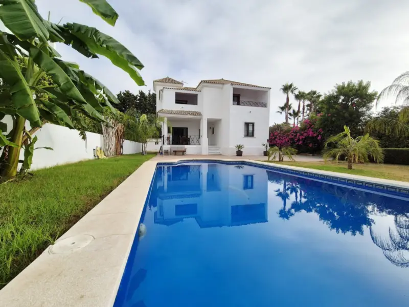 Property — Costa del Sol · Guadalmina Baja