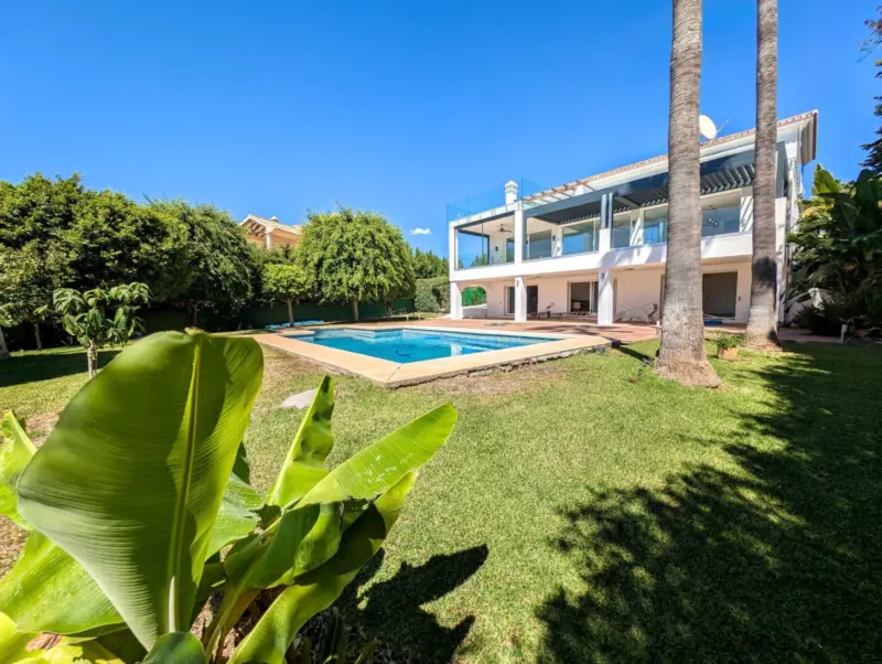 Property — Costa del Sol · Nueva Andalucía