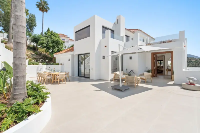 Property — Costa del Sol · Nueva Andalucía