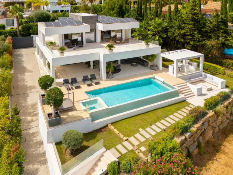 Property — Costa del Sol · Nueva Andalucía