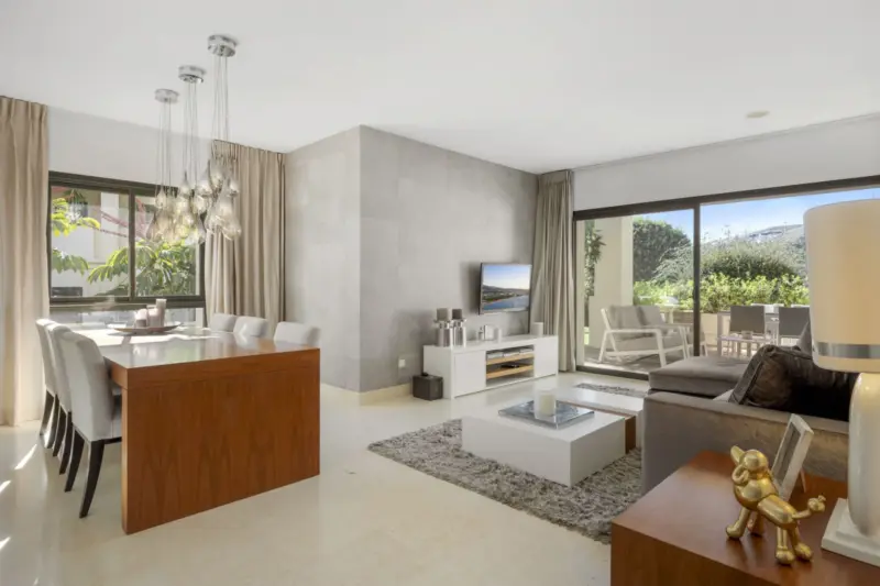 Property — Costa del Sol · Benahavís