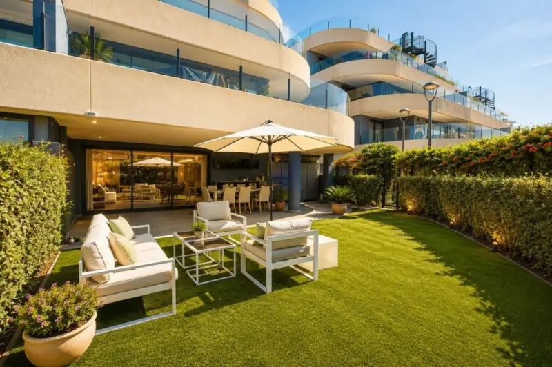 NEW GOLDEN MILE, ESTEPONA Contemporary Corner Gro... — Costa del Sol · Estepona
