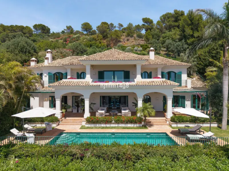 Set within the prestigious and highly sought-after... — Costa del Sol · The Golden Mile