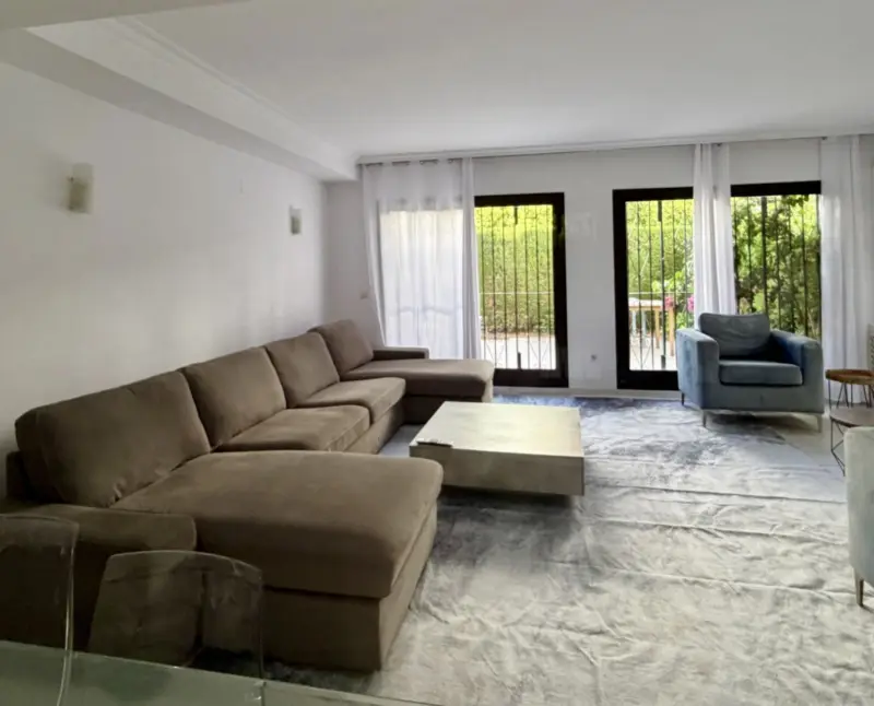 Townhouse for rent in the Guadalvillas residential... — Costa del Sol · Guadalmina Baja