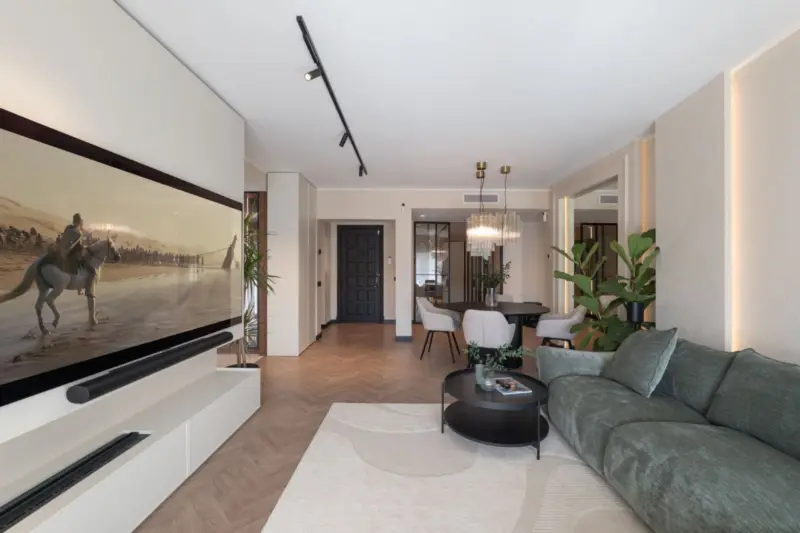 Elegant Fully Renovated 4-Bedroom Ground Floor Apa... — Costa del Sol · Benahavís