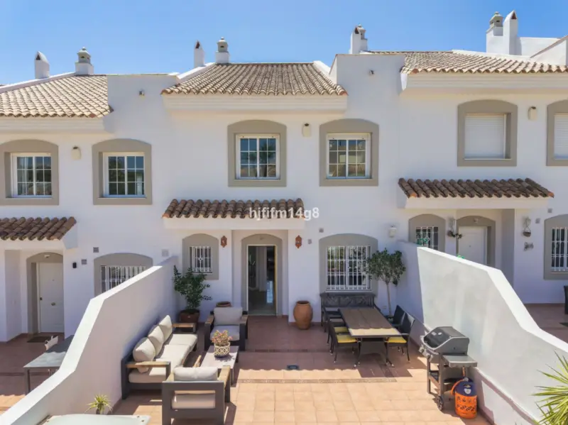 Property — Costa del Sol · Nueva Andalucía