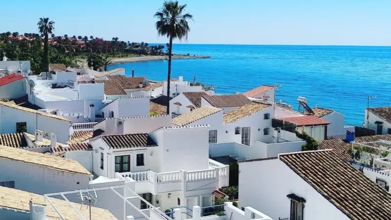 Property — Costa del Sol · Estepona