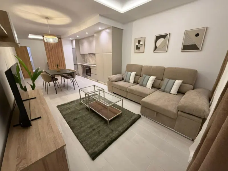 Stunning 1 bedroom Apartment, currently being beau... — Costa del Sol · Torremolinos