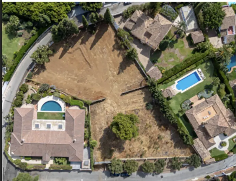 Located in the prestigious area of Nagüeles, right... — Costa del Sol · Nagüeles