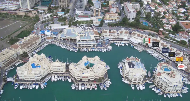 Apartment for Sale in Benalmádena Costa – Puerto M... — Costa del Sol · Benalmádena