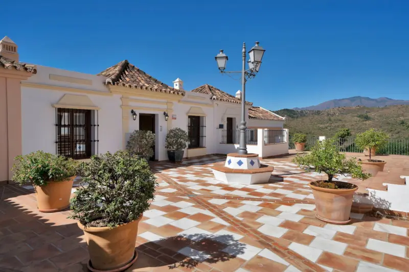 Property — Costa del Sol · Benahavís