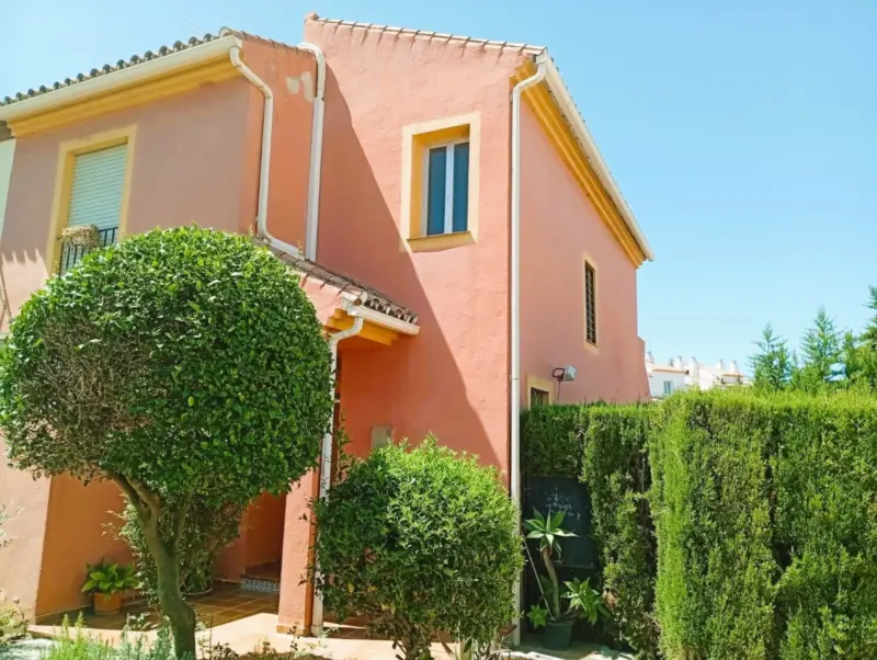 Property — Costa del Sol · Estepona
