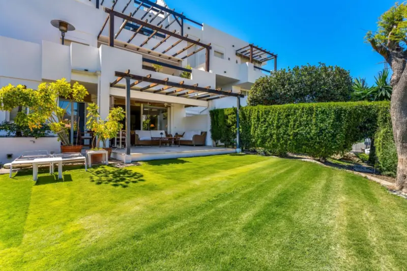 Property — Costa del Sol · Estepona