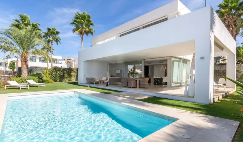 Property — Costa del Sol · Río Real